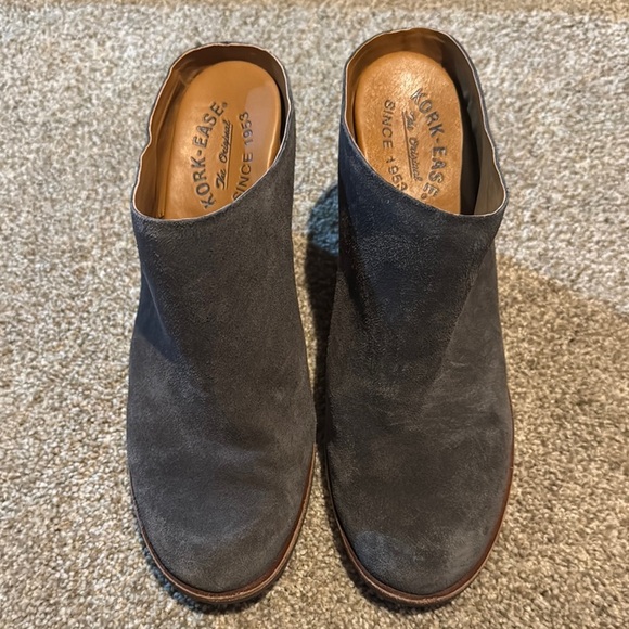 Kork Ease Challis Chunky Gray Suede Leather Mules 8.5 Stacked Heel Comfort Heels - Picture 1 of 11